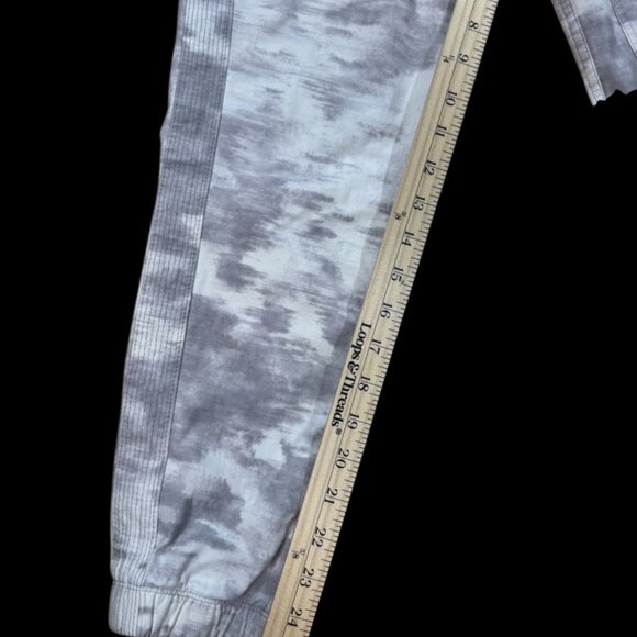 Athleta Farallon Printed Jogger size 6 - Picture 5 of 7